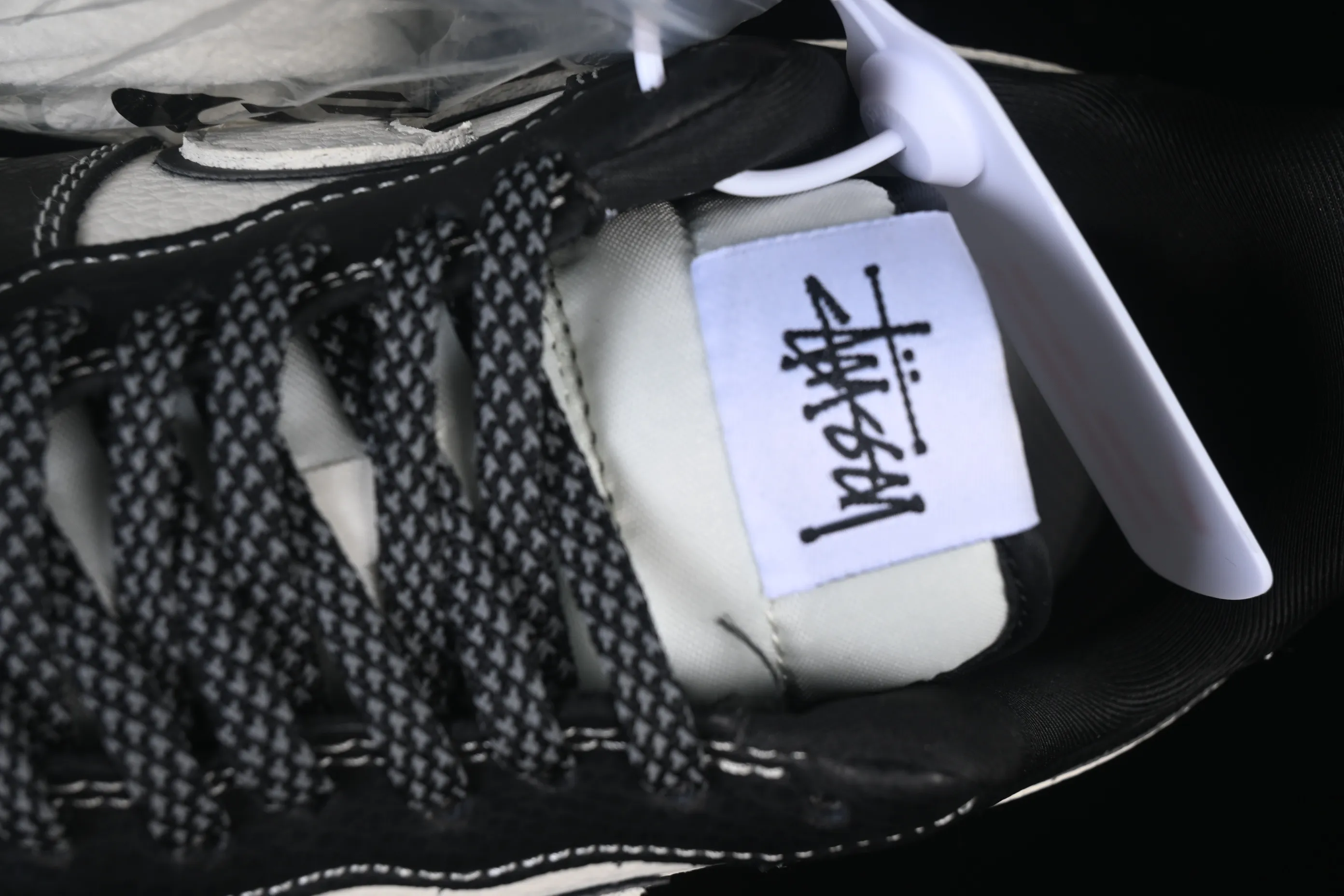 All categories Nk Air Force 1 Air Force series Nk Air Force 1 Low Air Force low-top Nike Air Force 1'07 Low Stusi co-branded classic black and white panda Air Force 1 low-top casual sneakers DD1982-318